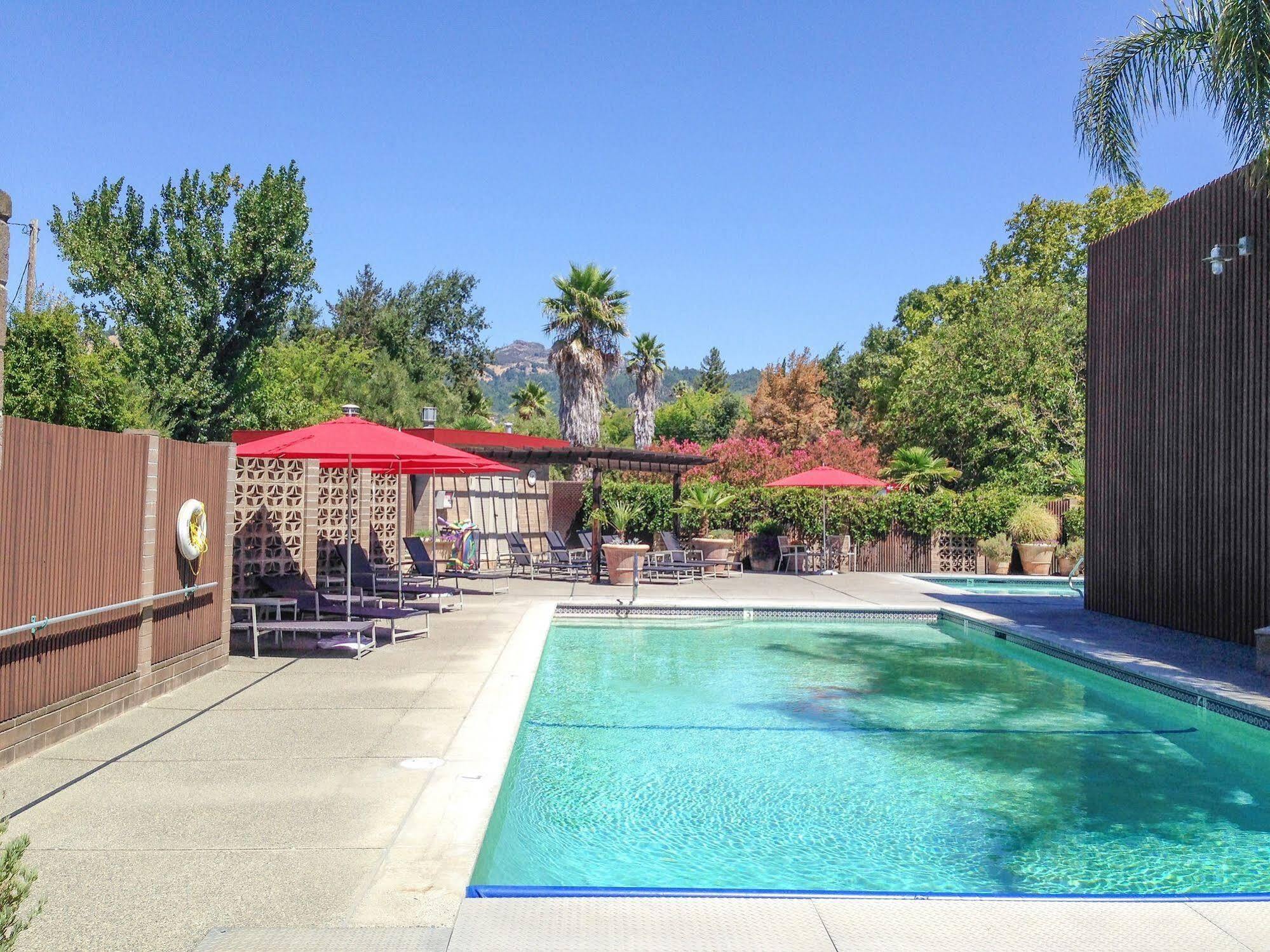 Hotel Dr Wilkinsons Backyard And Mineral Springs A Member Of Design 4*